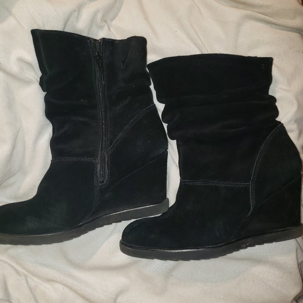 Black boots
